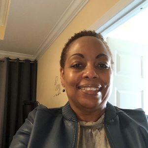 Meet your Posher, Sonya